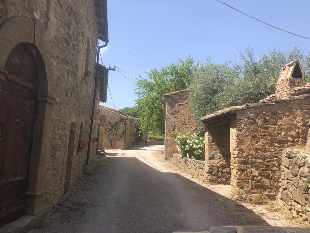 Borgo Villa A Tolli Castelnuovo dellʼAbate Extérieur photo